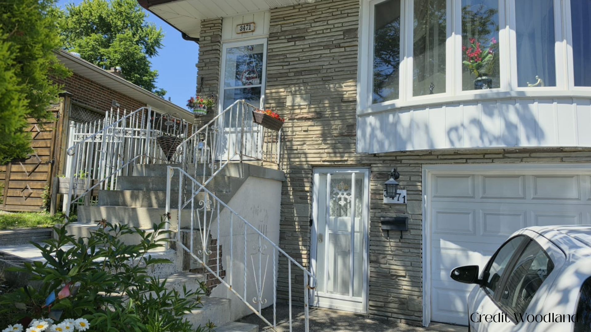 Upper – 3471 The Credit Woodlands Dr, Mississauga